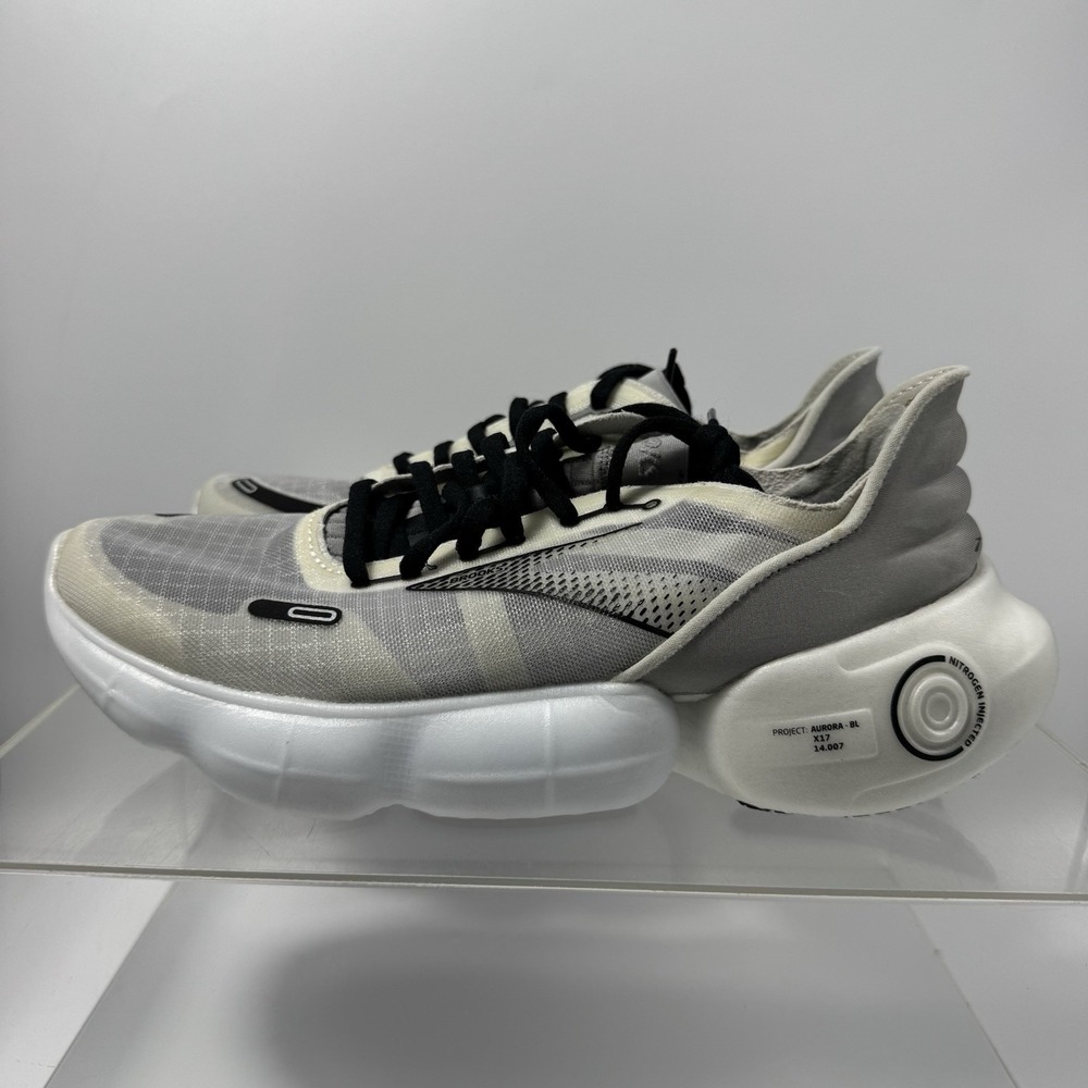 Brand New Brooks Aurora BL White Alloy Black Running Shoe 1103671D108 W Size 8.5